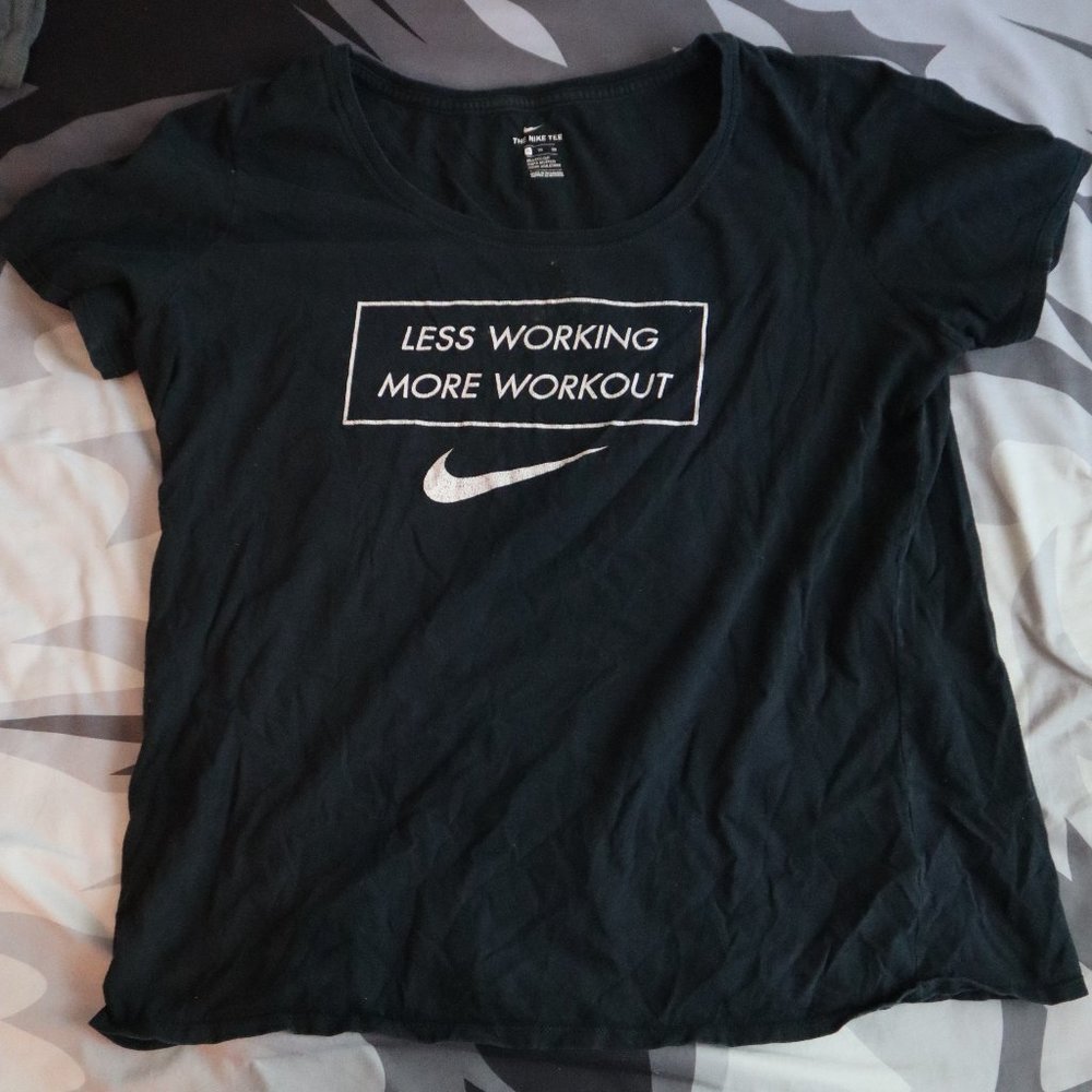 Just Do It Nike tShirt Size Medium 19" 25"